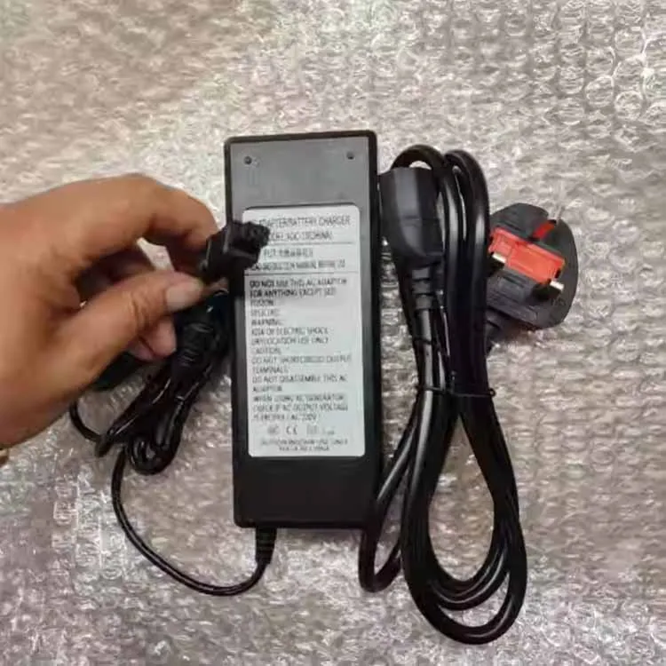 ADC-13 AC BTR-08 배터리 충전기 ADC-13 전원 어댑터 1PCS Fujikura FSM-60S 60R 18S 18R Fusion Splicer의 새로운 기능