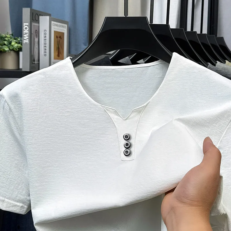 PlatiNum T-shirt packaging