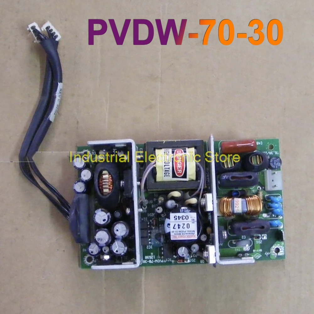 Блок питания для сетевого устройства PVDW-70-30 70W