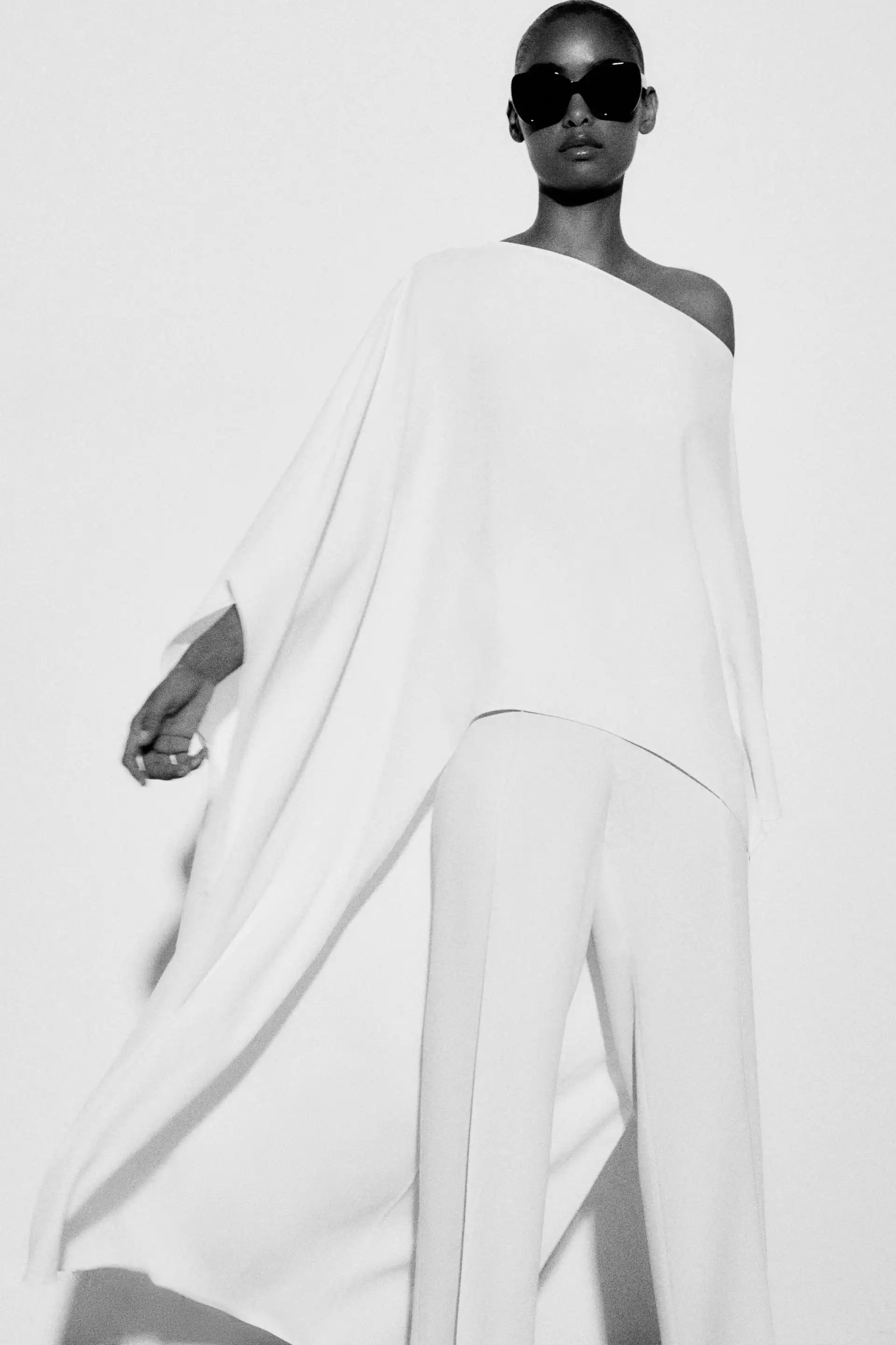 Рисунок 5 - Асимметричная блузка-накидка