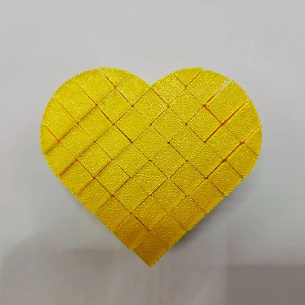 Fractal 3D Printed Pixel Heart Gifts Creativity Portable Heart Fidget Toys AntiAnxiety Relaxation Decompression Toy For Women