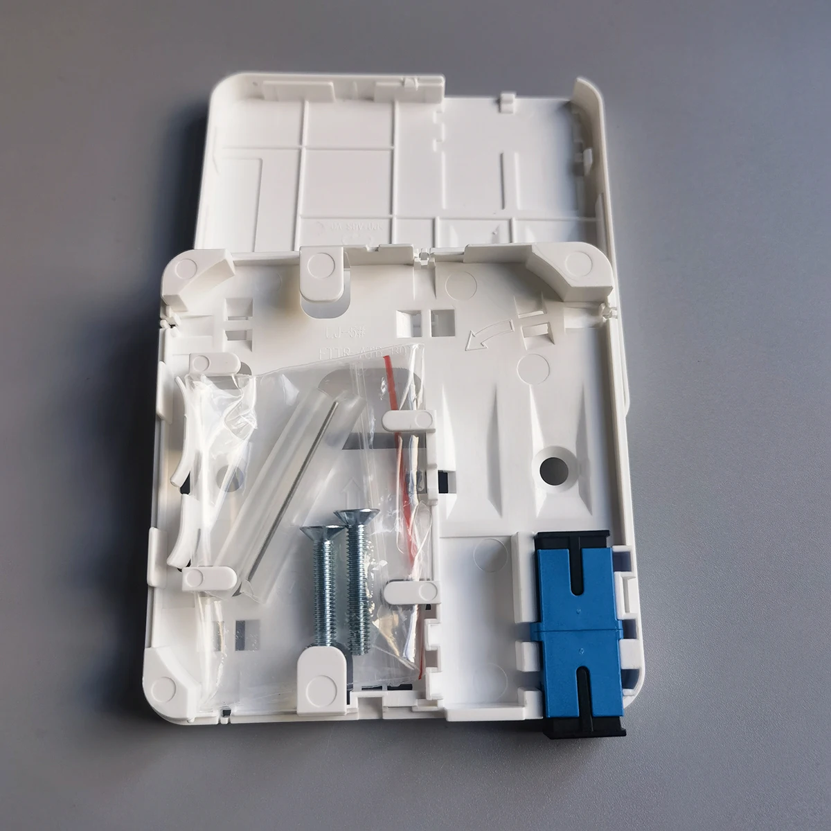 2120-T-1 Fiber Optic Access Faceplate Box SC Fiber Pigtail Adapter Electrical Junction Box Wall-Mount Wiring Enclosure