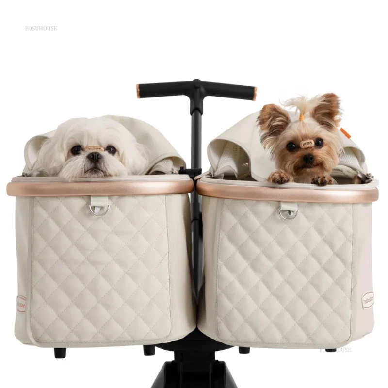 Cochecito ligero y multifuncional para perros y gatos pequeños.