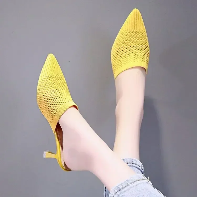 

2024 новые модные женские тапочки с мягкой подошвой Высококачественная комфортная тонкая сетчатая ткань с острым носком искусственная кожа повседневная женская обувь