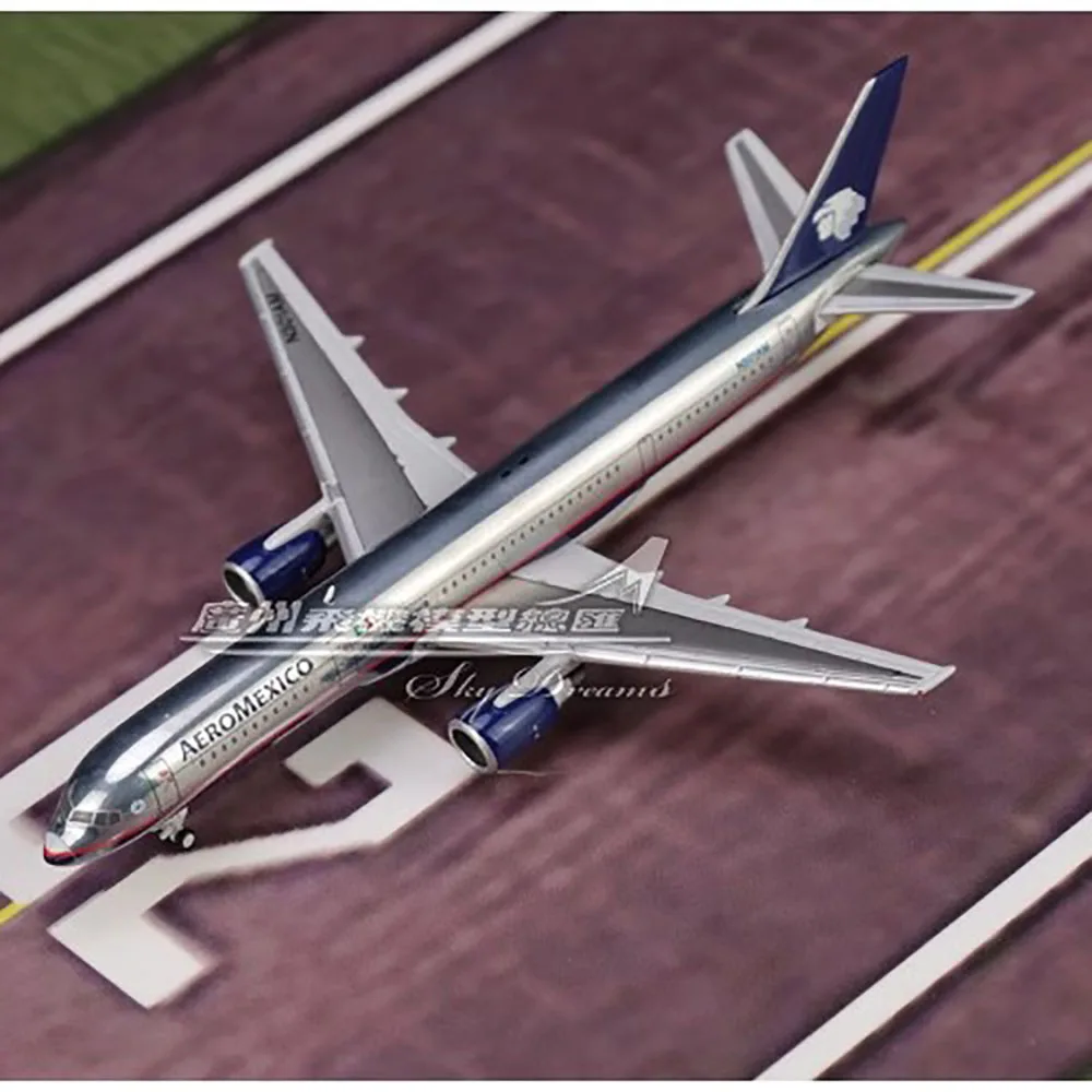 

Отлитый под давлением JCWINGS XX40018 флэш-лайнеры Мексики полированный N301AM масштаб 1:400 законченная коллекция искусственных фотографий подарок
