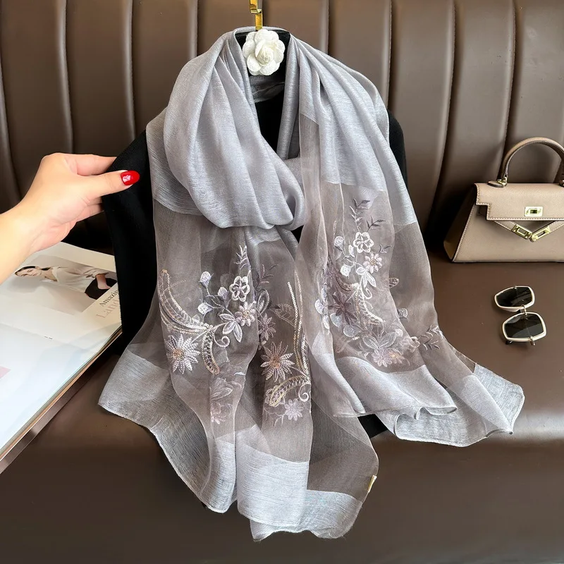 Foulard en Soie et Laine Brodée Florale pour Femme, Châle de