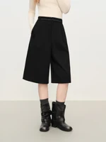 FSLE Retro Straight Shorts Women's 2025 Winter New Commuter Streetwear Loose High Waist Unisex Cool Girls British Style - Image 2