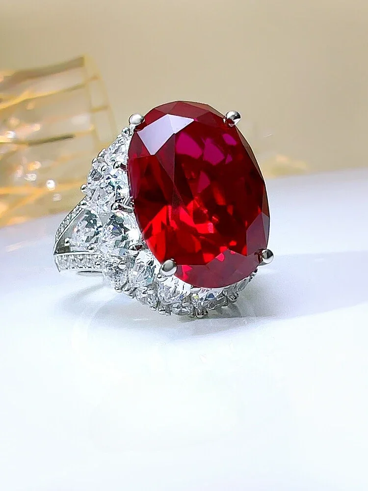 

Versatile Pigeon Egg Red Treasure 925 Silver High Carbon Diamond Ring, Suitable for European and American Banquet Jewelry