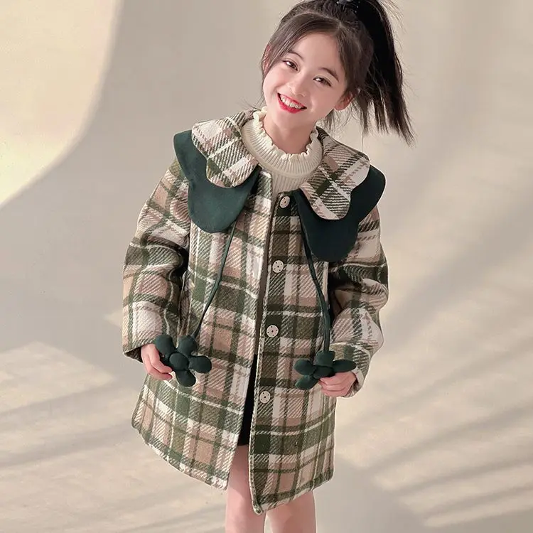 

2023 Autumn Children Clothes Woolen Coat Plaid padded Woolen coat with cotton for children Trench coat for girl.