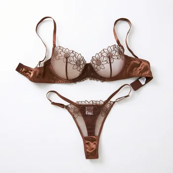 Lafis Sexy and Alluring Floral Embroidery Women's Underwear Set - Alluring Sexy Two-Piece Bra and Underwear Set ZA825126