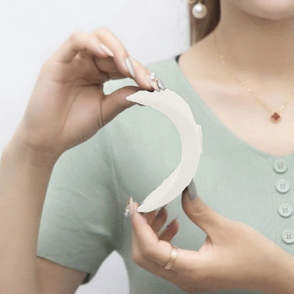 1pair Invisible Push Up Sewing Accessories Soft Blazer Self Adhesive Sponge Shoulder Pads For Women Clothes Craft DIY Reusable