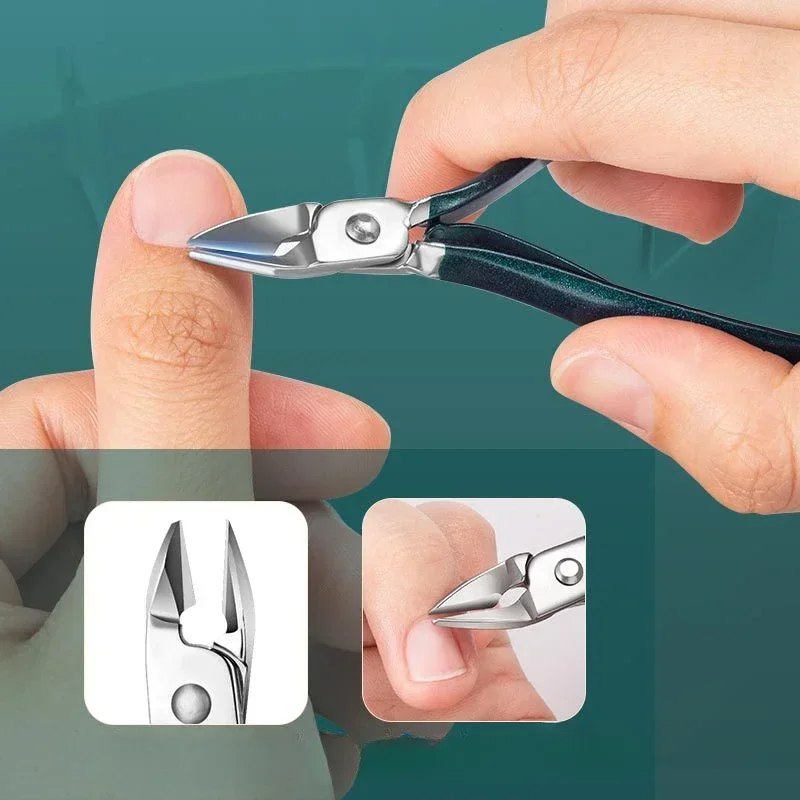 Foot Care Tool Manicure Pedicure Tool Set Foot Pedicure Tool Mens Foot Care Product 7-18 Piece Nail Care Kit with Travel Case