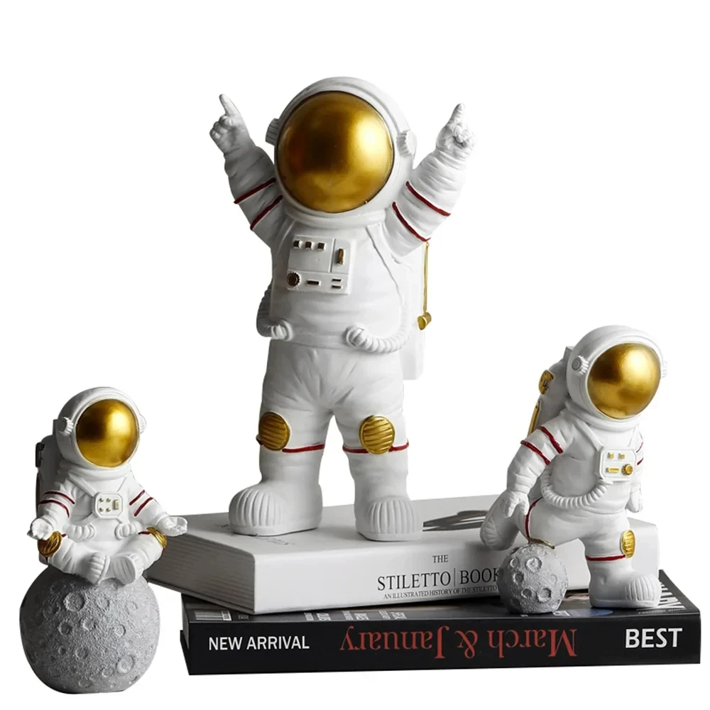 

Hot selling moon landing commemoration astronaut decoration, home decoration, office decoration, statue, holiday gift