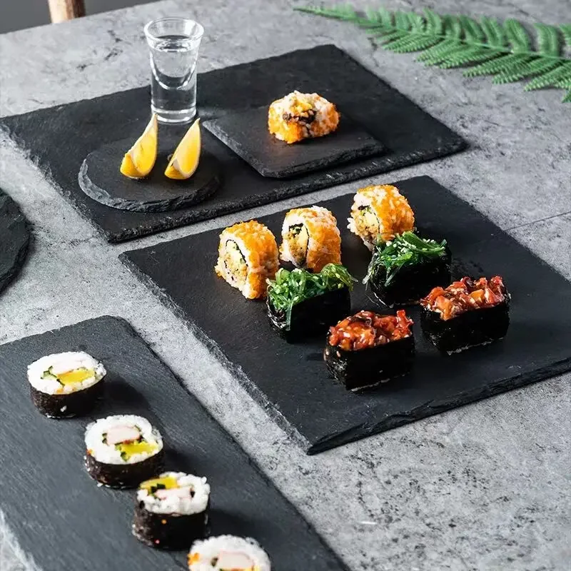 Black Stone Round Natural Slate Western Steak Plates Slate Dinner Plate Kitchen Cheese Pizza Flat Fruit Tray Plate for Wedding