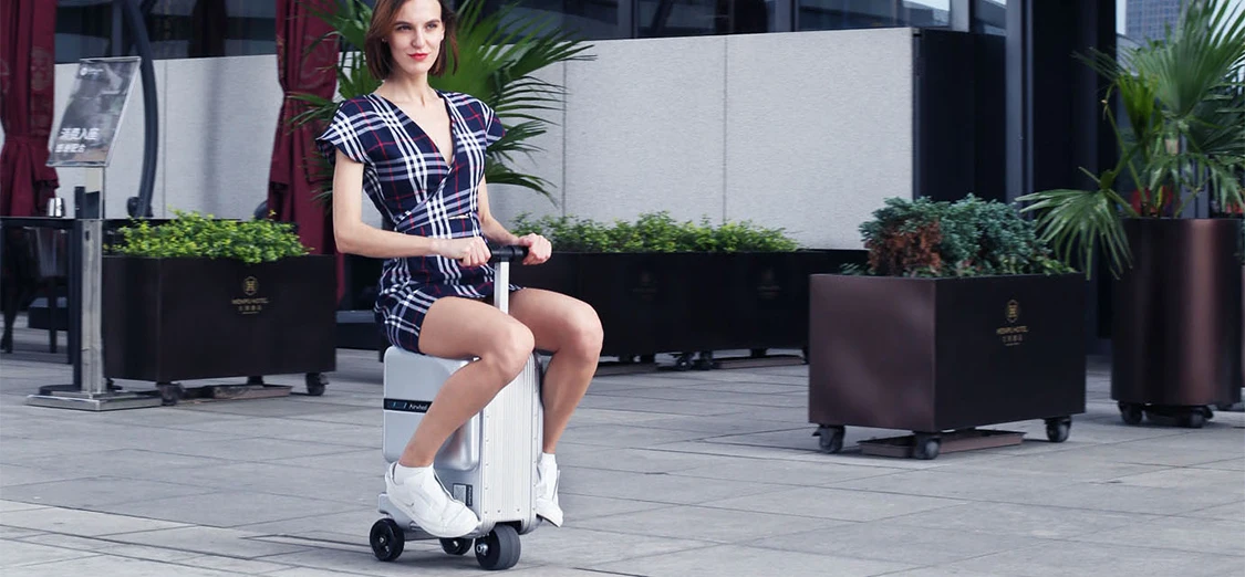 Рисунок 6 - Смарт-чемодан Airwheel SE3miniT