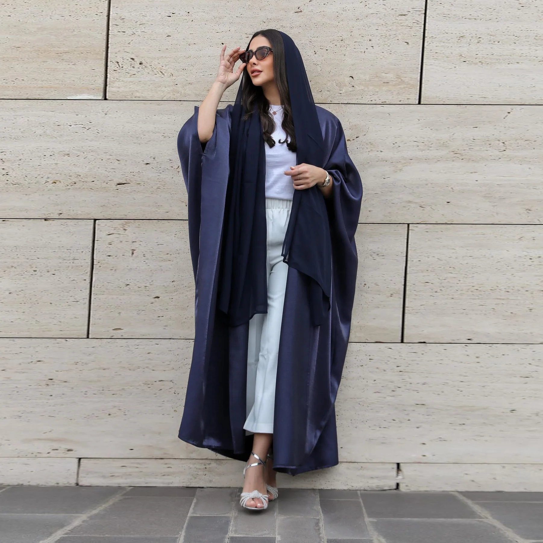 Middle East Modern Muslim Fashion Bright Silk Satin Solid Color Bat Sleeve Robe European and American Large Women's Clothing
