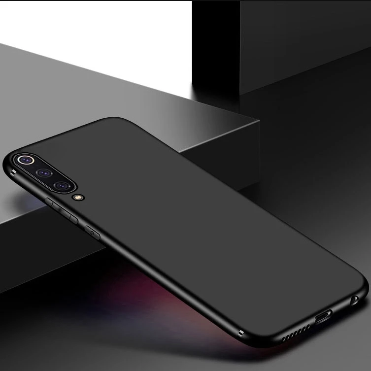 Luxury Silicone Soft Phone Case - Elegant and Durable Protection