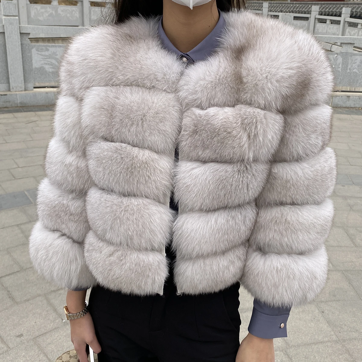 Real Fur Coat Women's Winter Warm Natural Fox Fur Coat High Quality LAN Fox Luxury Fashion 50cm Short Jacket Wholesale Hot 2023 5