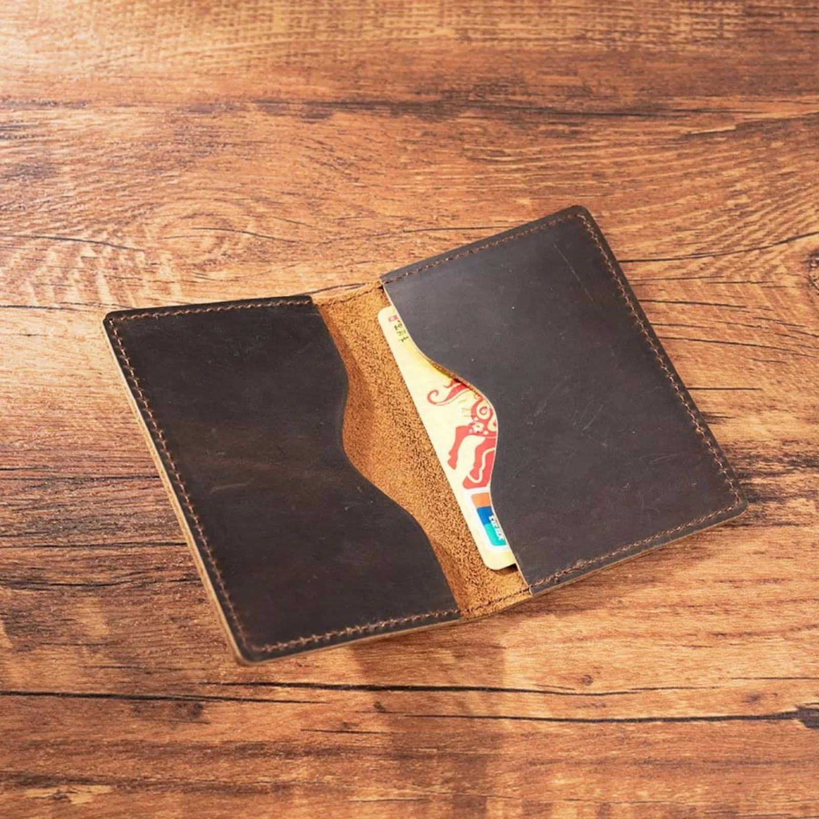 Elegant Genuine Leather Slim Bifold Wallet - Minimalist Front Pocket Card Holder