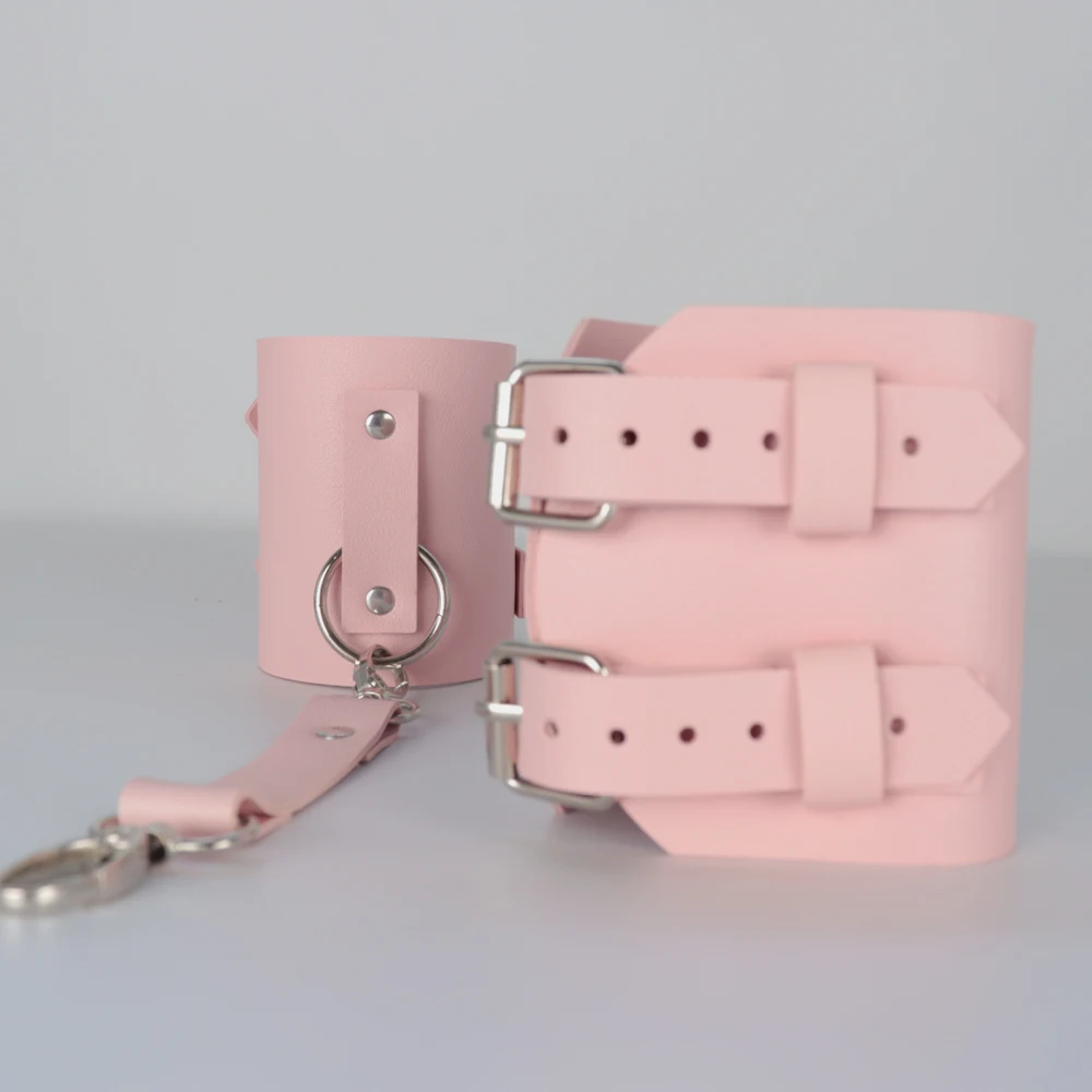 1 pair Black Soft PU Leather Handcuffs Restraints Sex Bondage Sex Products Ankle Cuffs Bondage Slave Sex Toys for Couple