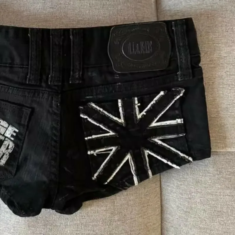 Hip Hop Womens Black Union Jack Patch Denim Shorts with Zippered Pockets Retro Y2K Punk Trend Gothic Casual Street Hot Pants