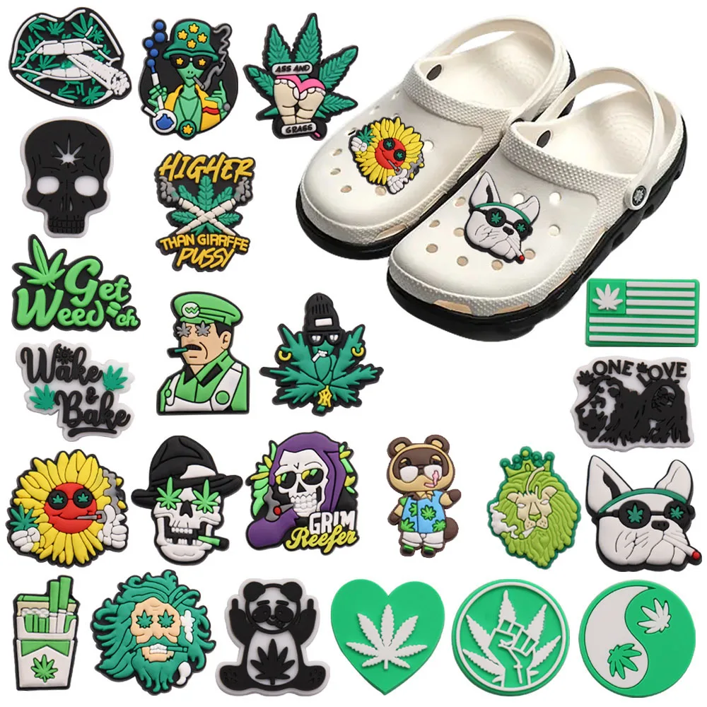 

Wholesale 50pcs PVC Shoe Charms Green Punk Fashion Skull Alien Lion Accessories Shoe Decorations For Croc Jibz Kids X-mas Gift