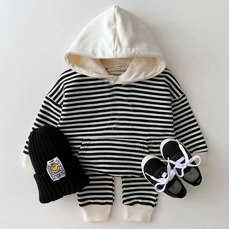 

Baby Sports Suit 2023 Spring Infant Striped Hoodies Sweatshirt 2PCS Toddler Clothes Set
