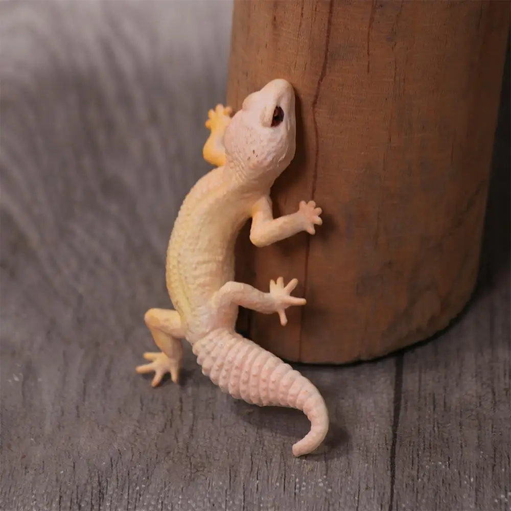 Lizard Toy Reptile Figure Animal Toys Realistic Fake Lizards Action Model Gecko Kids Rubber Prop Figurine Party Favors Figures