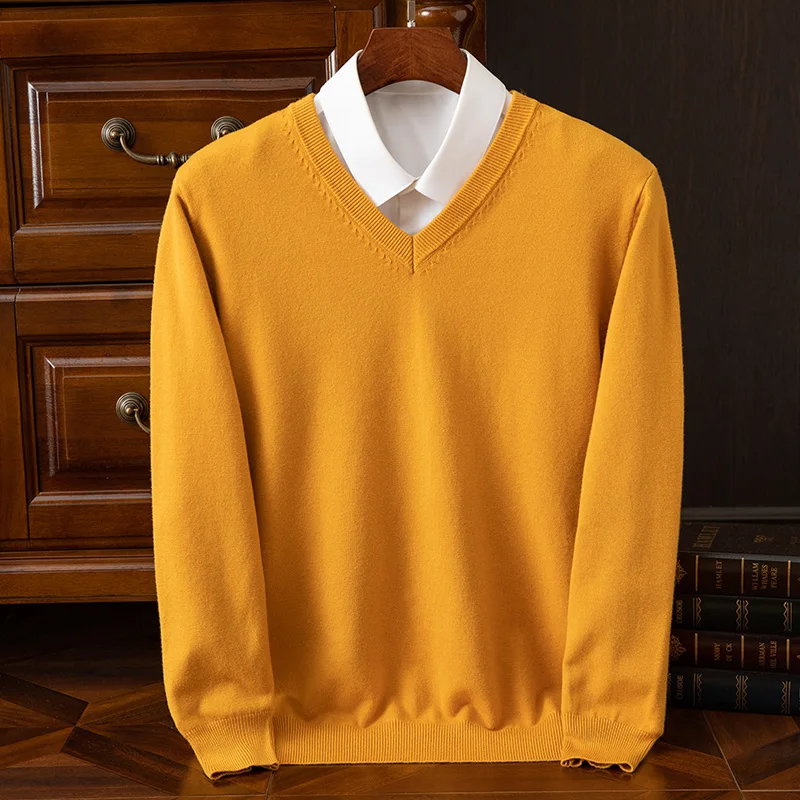 In autumn and winter, the new 2024 men's V-neck 100% pure wool plus size loose casual sweater thickened Hugh knitted sweater top 3