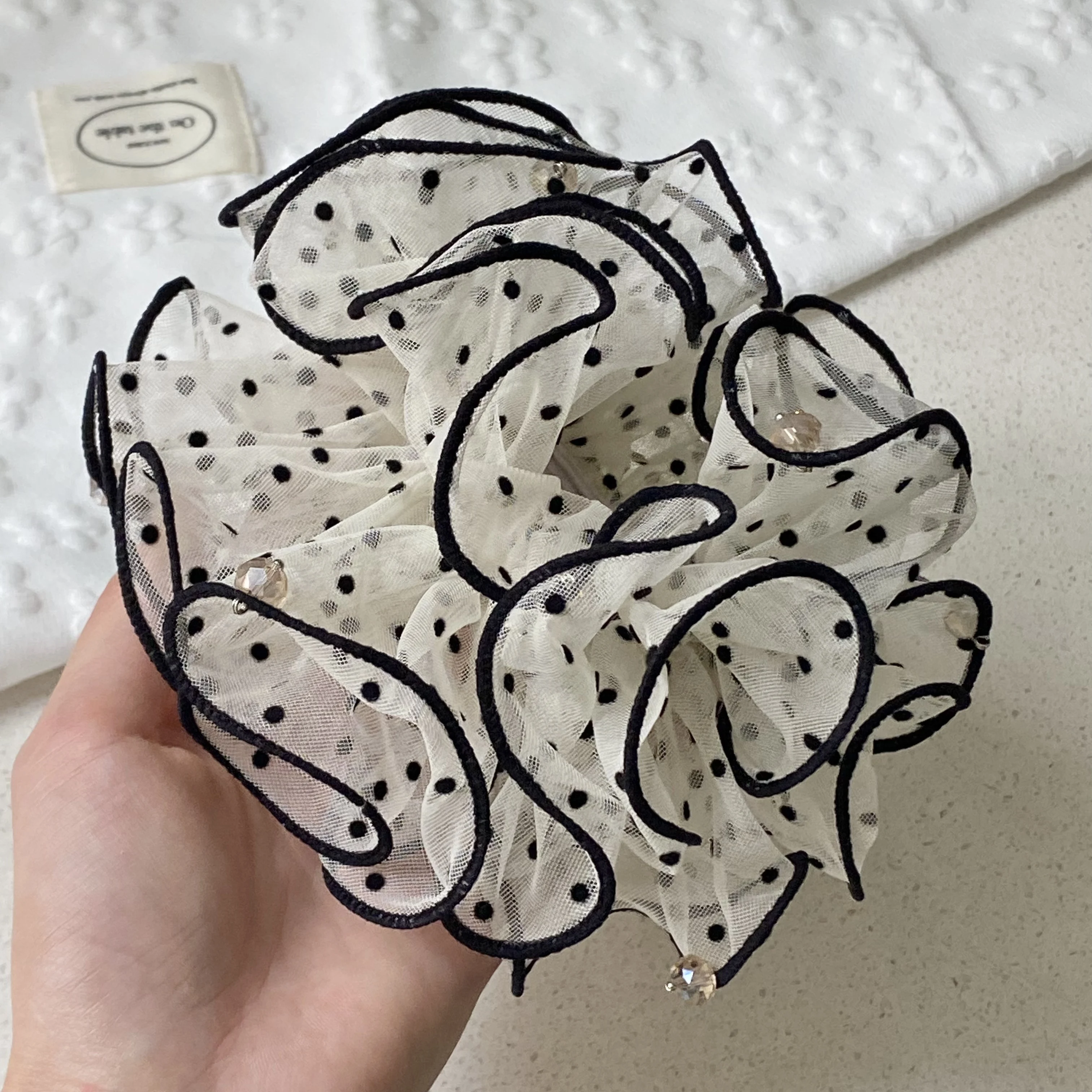 1pc  White Mesh Polka Dot Scrunchie With Black Trim And Beads, Elegant Hair Accessory For Women, Stylish Hair Tie For Daily