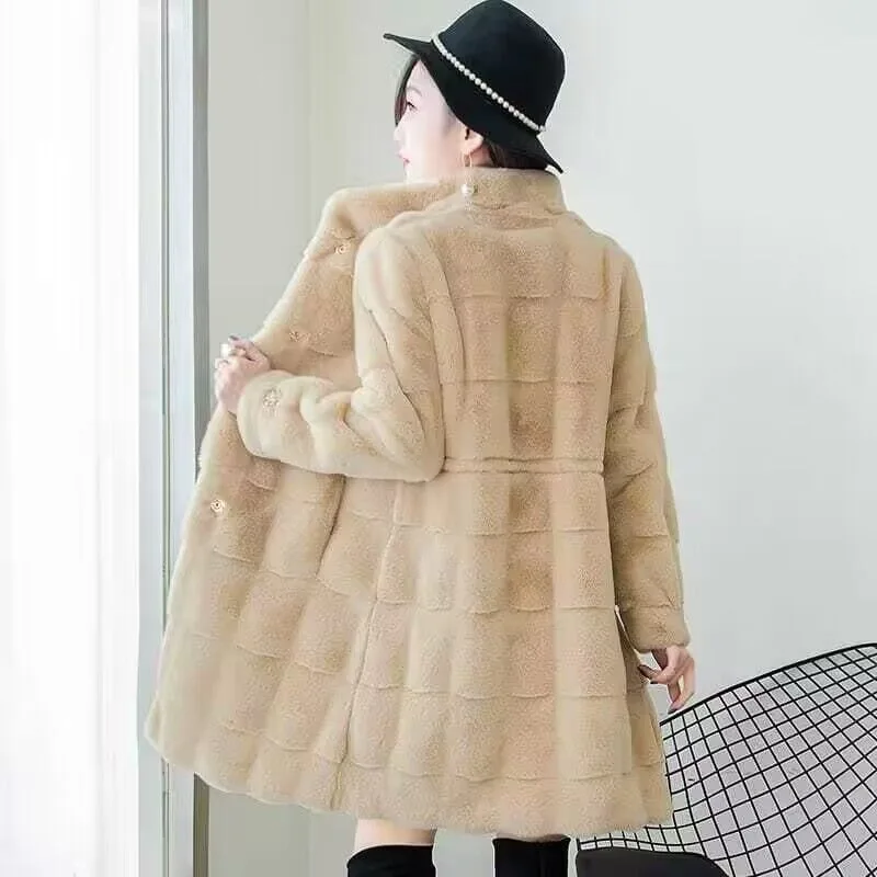2023 Winter New Women Faux Fur Coat Mid Length Version Thicken Warm Imitate Mink Outwear Loose Large Size High Fashion Jackets