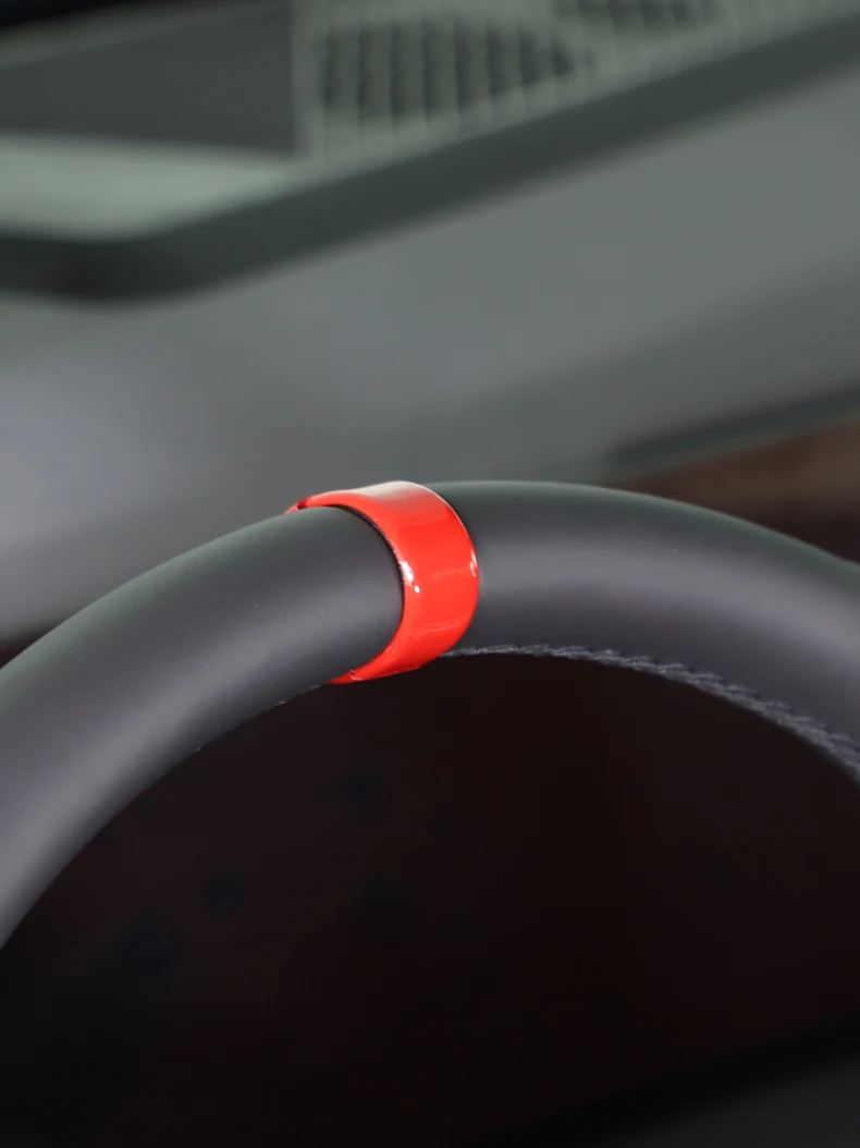 2x ABS Red Plastic Car Steering Wheel Positioning Label Decorative Cover Suitable for BMW 5 Series G60 2024-2025 X3 G45 2025