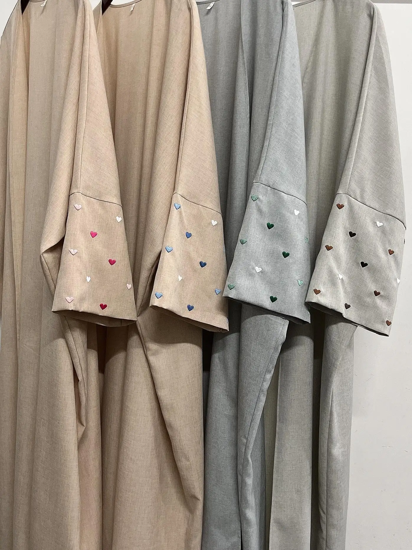 Muslim Women Embroidered Heart Cardigan Long Dress Solid Color Elegant Dress Solid Color Robe Abaya Middle East Turkey Dubai