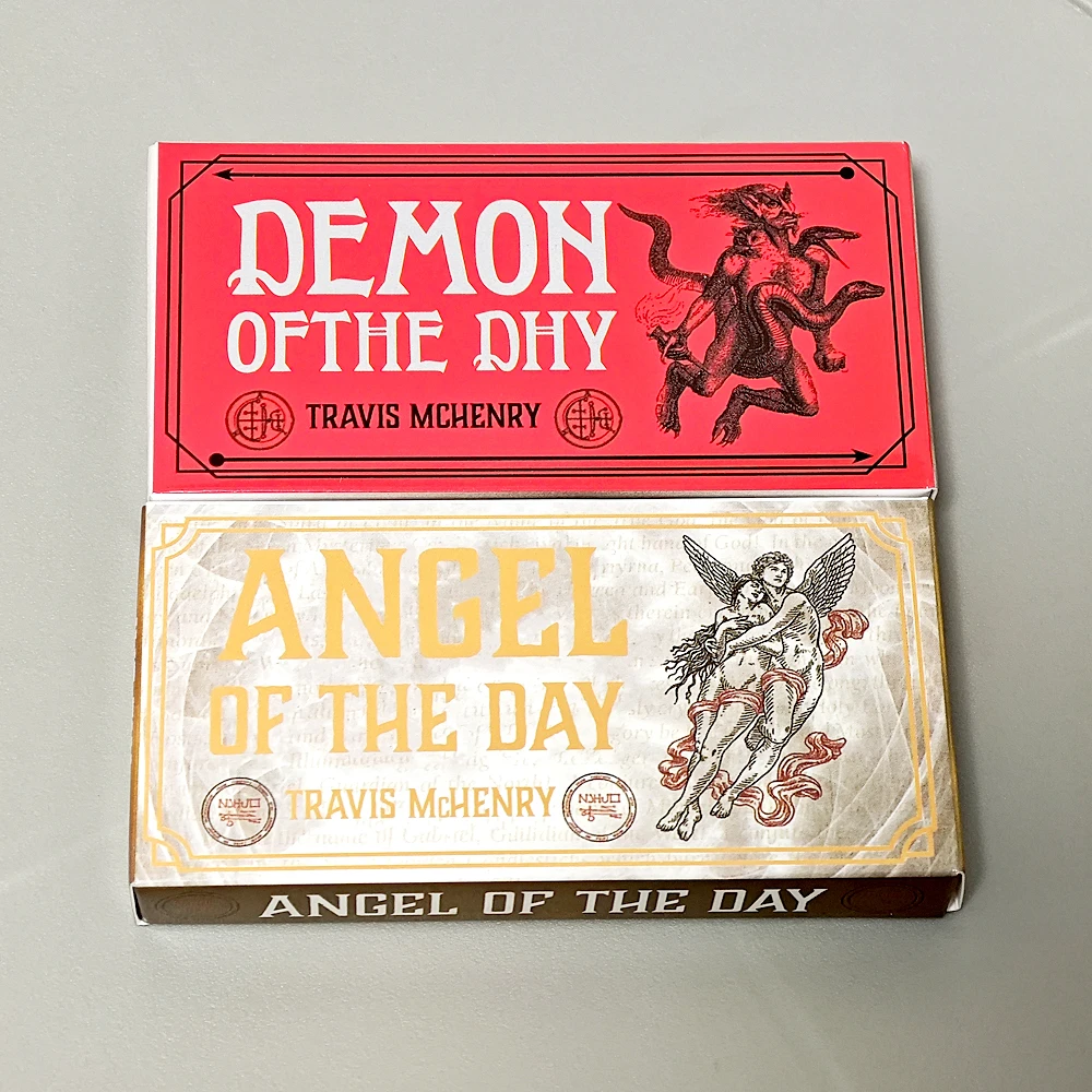Angel of The Day Oracle / Demon of The Day Oracle: 40 Inspirational Messages 10*5cm 2