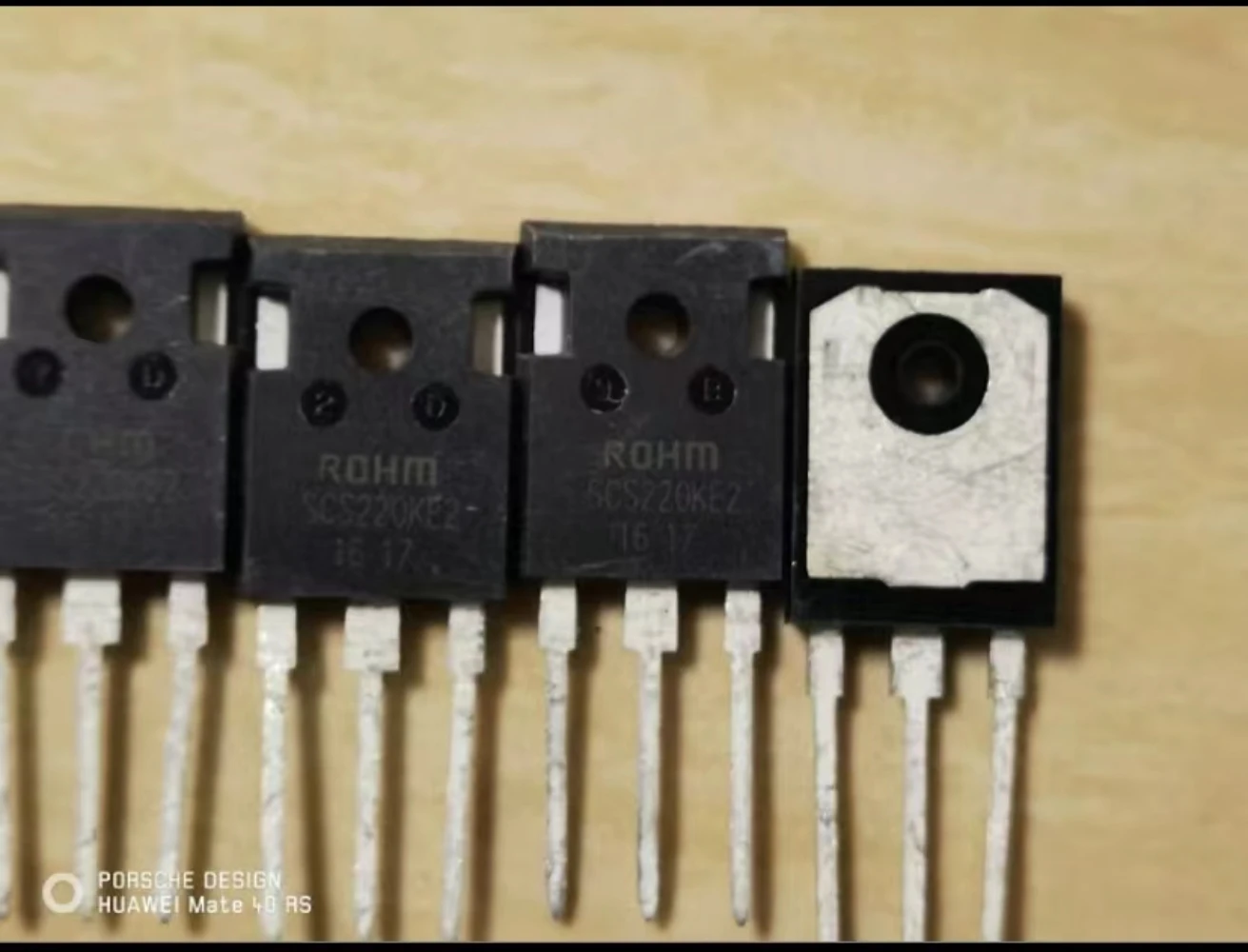 

SCS220AE2 TO-247 20A 600V карбидный кремниевый Выпрямитель Диод Шоттки