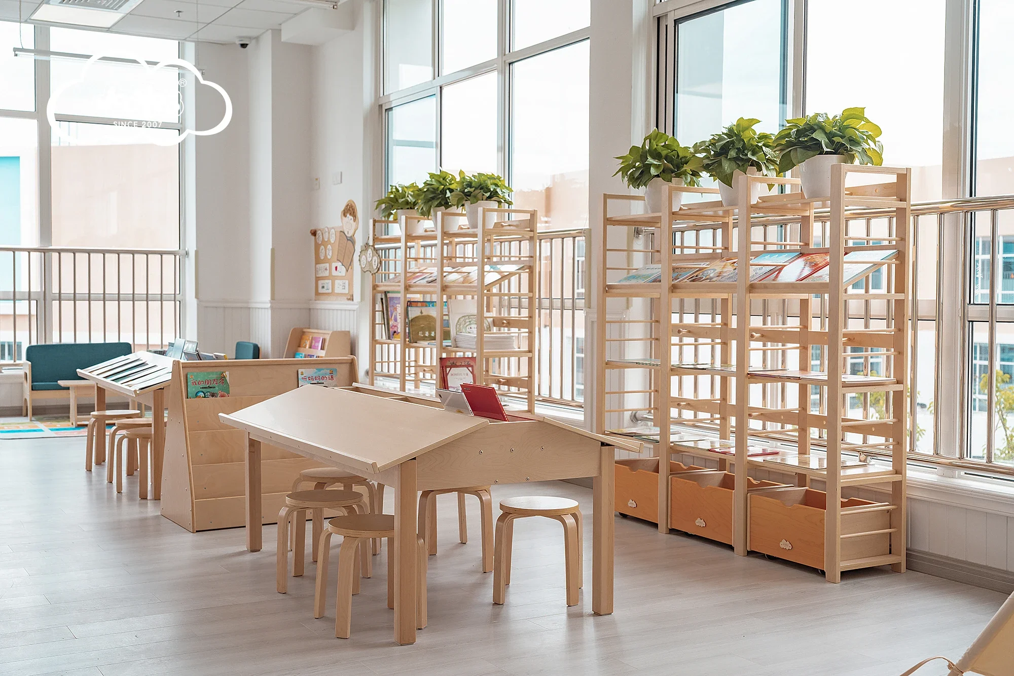 Pre school library furniture kids reading tables