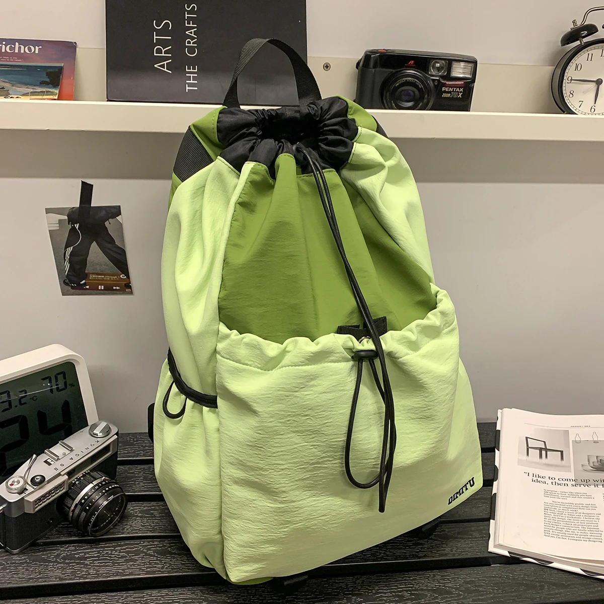 Lightweight Backpacks for Men and Women with Drawstrings, Student School Bags, Outdoor Sports Mountaineering Bags, Niche Fishing Travel Backpacks, Mountain Climbing, Cycling, Traveling, Seaside and Beach