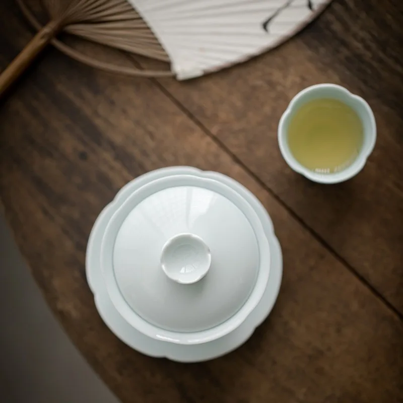 Lotus Green Porcelain Gaiwan Set Large White Celadon Tea Bowl Kung Fu Tea Set Traditional Cup and Saucer 150ml