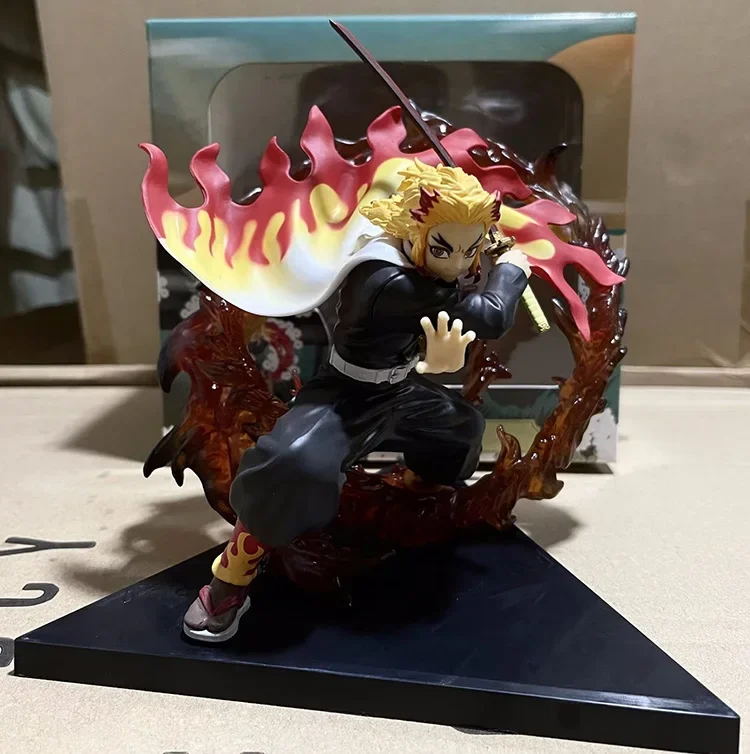 

Demon Slayer Anime Rengoku Kyoujurou Inflammatory Column Infinite Train Animation Anime Decoration Gift Box Figurine Model