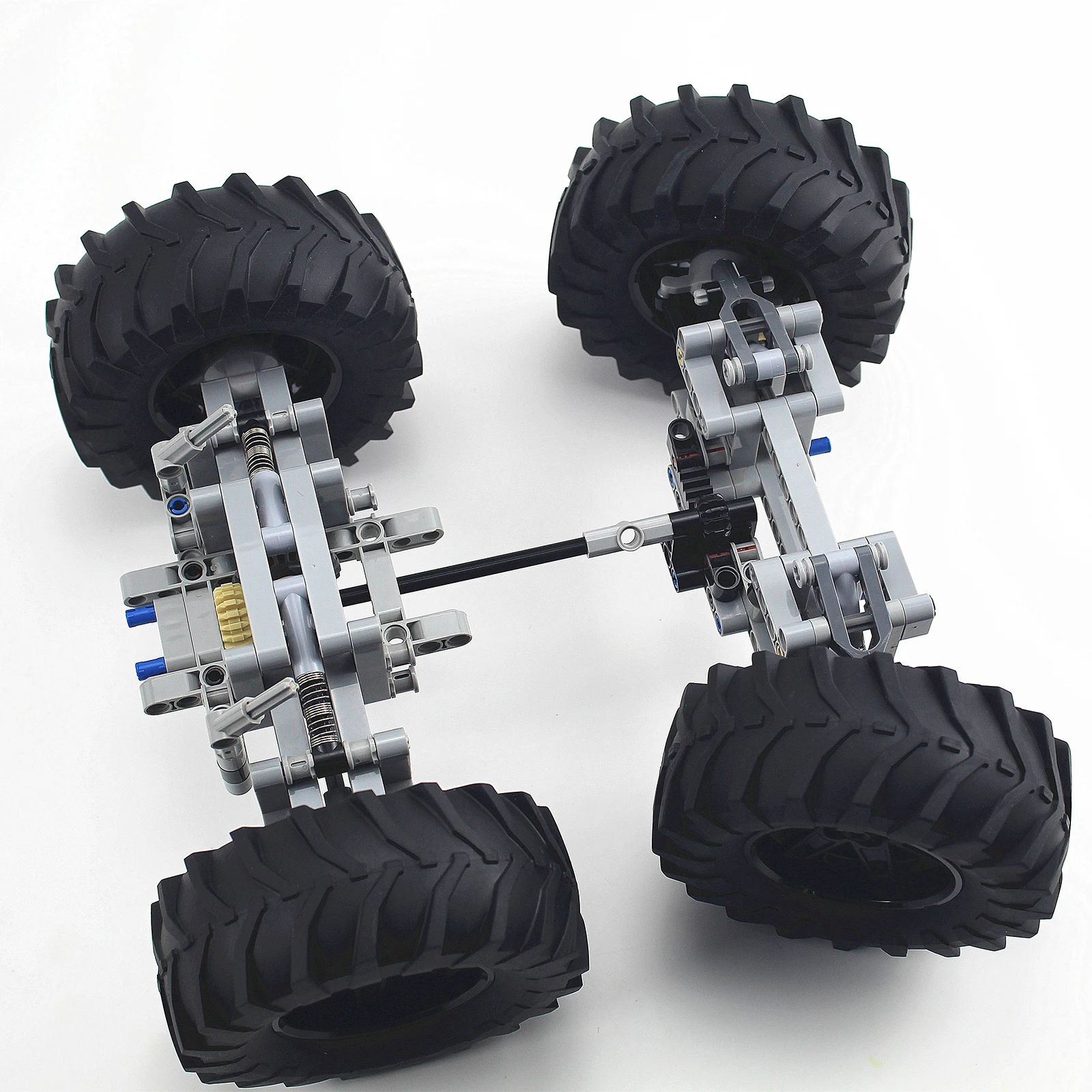 200 pcs Technical Parts Cars Suspension System with Tire