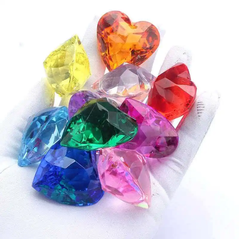 10PCS 큰 하트 모양의 아크릴 다이아몬드 보석 보석 해적 보물 상자 사냥 파티 선물 어린이를위한 생일 할로윈 선물