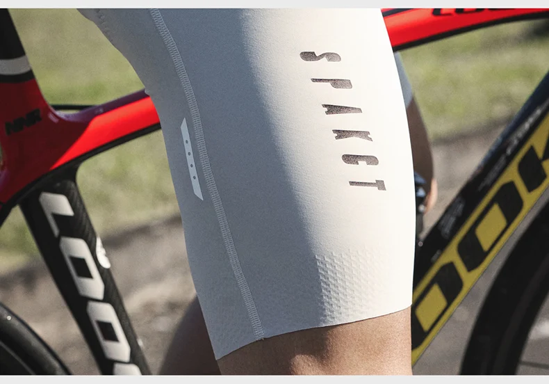 Spakct Herren Sommer-Radtrikot-Shorts mit hoher Dehnbarkeit, Naked Fit, italienischer Champion Polsterung 120KG/m³ für 6+ Stunden auf dem Rennrad – Detail 15