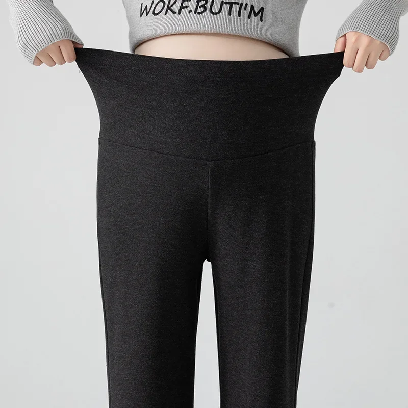 New Maternity Loose-Fit Fleece-Lined Petite Pants Autumn/Winter Style Microbell Bottoming Thickened Trousers For Pregnant Women 4