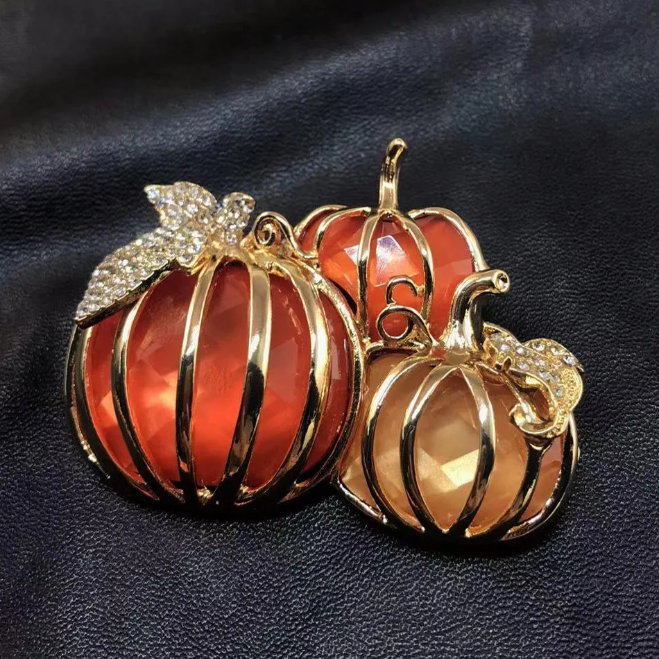 New Designer Enamel Pumpkin Brooches For women Luxurious Colorful