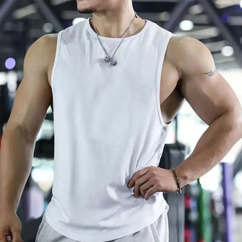 남성용 초통기성 메쉬 러닝 조끼, 더운 날씨를 위한 속건성 짐 탱크탑