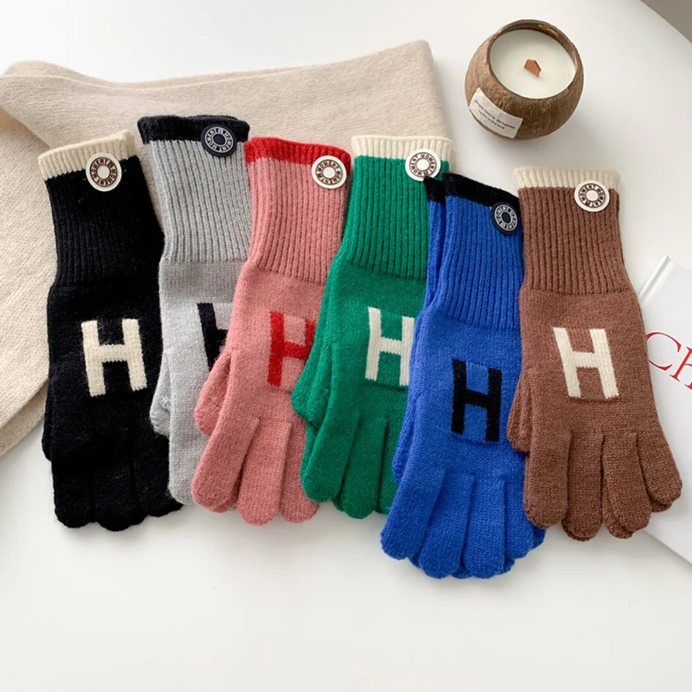 

Acrylic Fibers Knitted Gloves Minimalism Solid Color Letter Printing Women Gloves Thick Warm Gloves