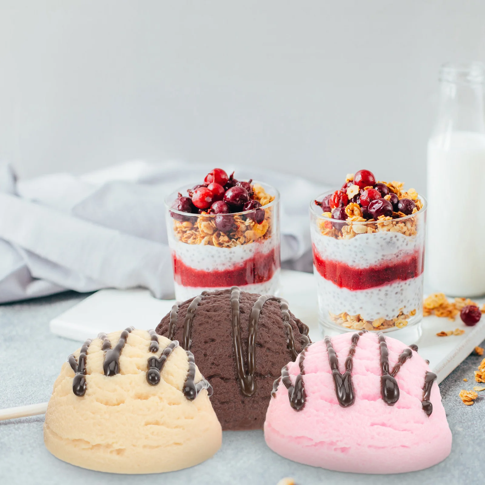 Рисунок 3 - ПВХ имитация мороженого шар модель