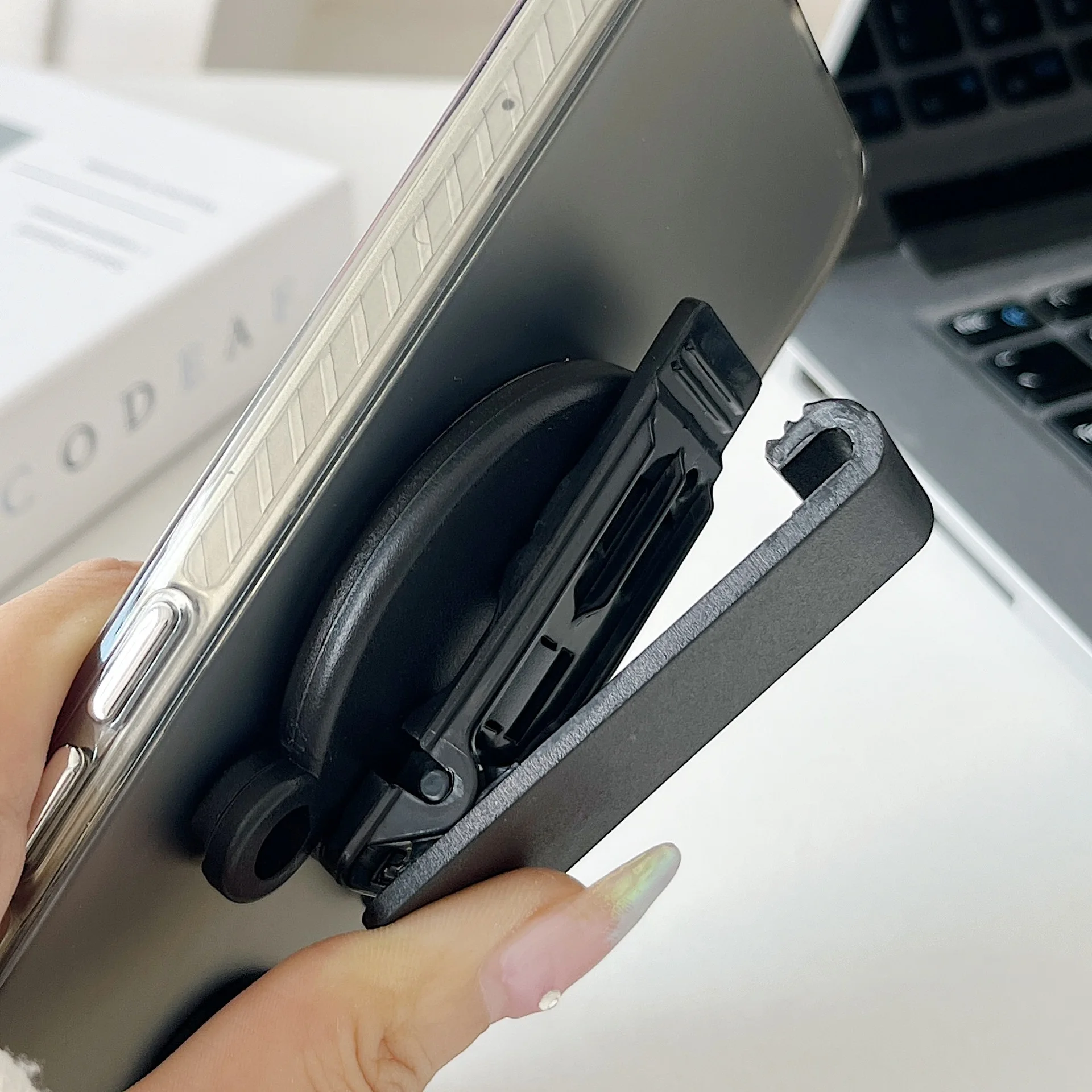 For Magsafe Clip Mount Magnetic Belt Clip Holder Backpack Mobile Phone Holder Metal Hook Spring Rope For iPhone Accessories 2
