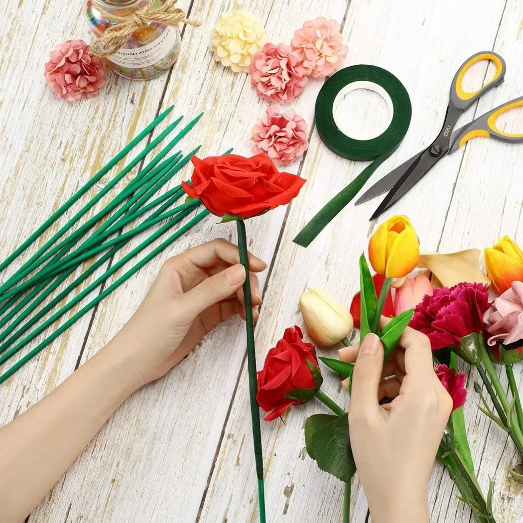 10pcs 40cm 녹색 대나무 식물 스테이크 녹색 나무 스틱 꽃 식물 지원 스테이크 지팡이 뾰족한 끝 꽃 스테이크 원예 도구