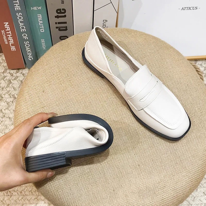 

2023 British casual low-heeled small leather shoes, commuter loafers, soft soles, comfortable flat soles, simple single shoes